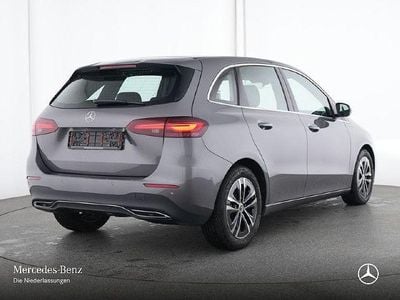 Mercedes B200