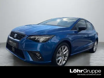 Gebraucht Seat Ibiza FR-Line 95 PS (69 kW) 2025 Saphirblau Kleinwagen