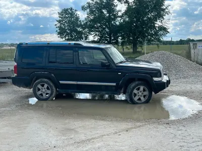 Gebraucht Jeep Commander 160 PS (117 kW) 2007 Schwarz SUV