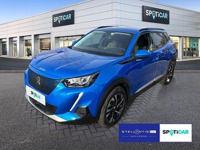 Blau Gebraucht 2021 Peugeot e-2008 Allure SUV | 15.470 € (Guter Preis)
