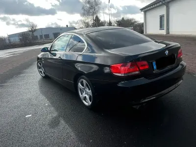 Używany BMW 325 218 KM (160 kW) 2009 Czarny Coupe