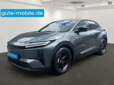 Neu Toyota C-HR 224 PS (164 kW) 2026 Grau SUV