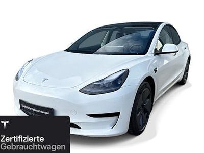 Begagnad Tesla Model 3 RWD 205 kW (279 HK) 2022 Vit Sedan
