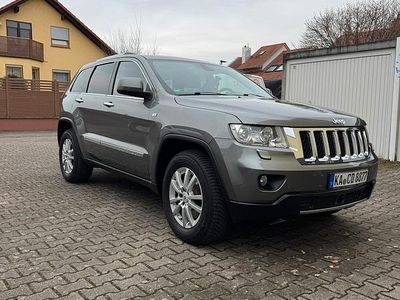 Gebraucht Jeep Grand Cherokee Overland 241 PS (177 kW) 2013 Grau SUV