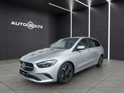 Gebraucht Mercedes B200 163 PS (119 kW) 2024 Hightechsilber Kleinwagen