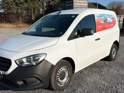 Gebraucht Mercedes Citan 108 75 PS (55 kW) 2022 Weiß Van / Kleinbus