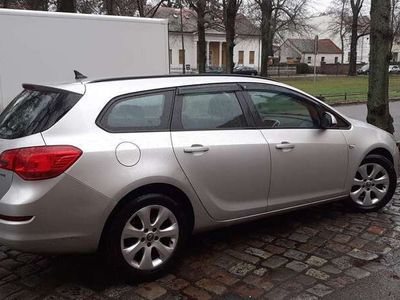 gebraucht Opel Astra Astra1.7 CDTI DPF Sports Tourer Sport