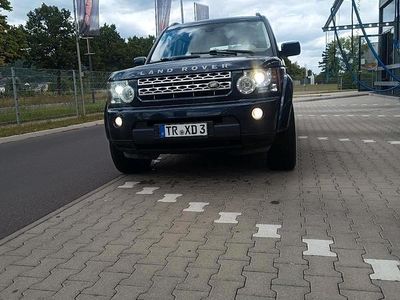 Land Rover Discovery 4