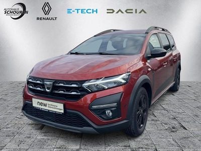 Braun Gebraucht 2022 Dacia Jogger Extreme Van / Kleinbus | 15.300 € (Fairer Preis)