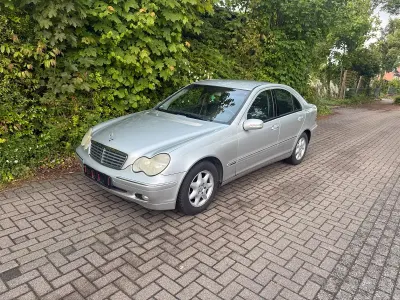 Second-hand Mercedes C220