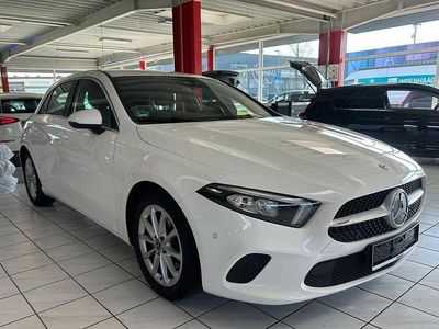 Gebraucht Mercedes A200 Progressive 163 PS (119 kW) 2019 Weiß Limousine