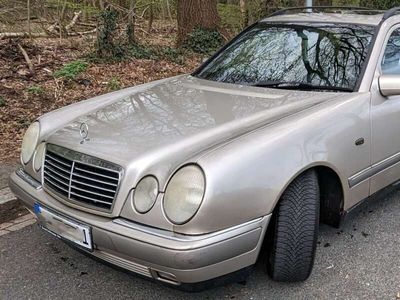 gebraucht Mercedes E240 Elegance