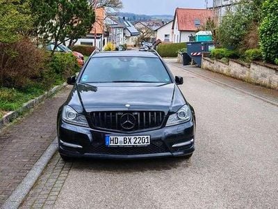 Gebraucht Mercedes C250 Avantgarde 204 PS (150 kW) 2012 Schwarz Kombi