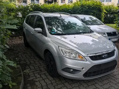 Gebraucht Ford Focus 125 PS (91 kW) 2009 Silber Kombi