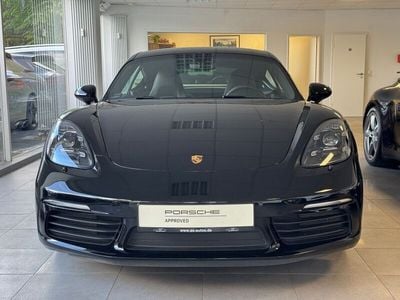 Porsche 718 Cayman