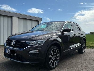 Second-hand VW T-Roc IQ Drive 116 CP (85 kW) 2019 Maro SUV