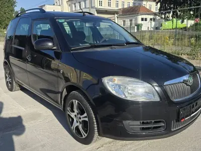 Gebraucht Skoda Roomster Plus Edition 105 PS (77 kW) 2009 Schwarz Van / Kleinbus