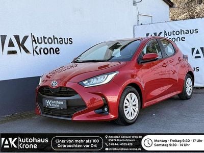 Gebraucht Toyota Yaris Hybrid 116 PS (85 kW) 2022 Rot Kleinwagen