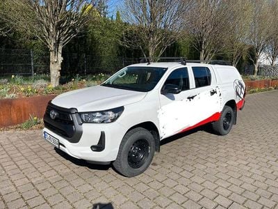 Gebraucht Toyota HiLux 150 PS (110 kW) 2022 Weiß Pickup