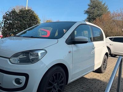 Gebraucht VW up! 60 PS (44 kW) 2015 Weiß Kleinwagen