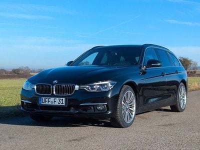Schwarz Gebraucht 2016 BMW 335 Luxury Line Limousine | 25.200 € (Etwas zu teuer)