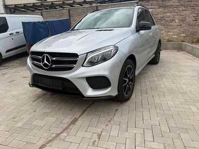 Gebraucht Mercedes GLE250 AMG 204 PS (150 kW) 2017 Silber SUV