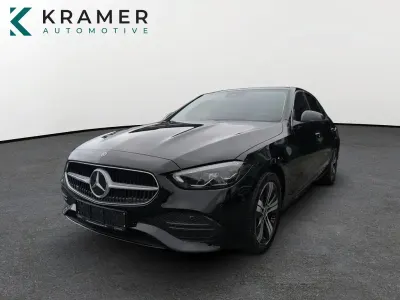 Gebraucht Mercedes 220 Avantgarde 200 PS (147 kW) 2023 Schwarz  unilack Limousine