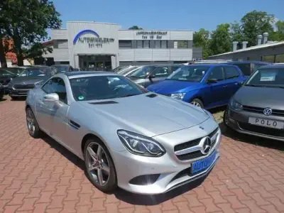 Gebraucht Mercedes SLC200 184 PS (135 kW) 2020 Silber Cabrio