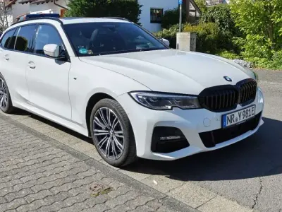Używany BMW 330e M Sport 296 KM (217 kW) 2021 Biały Kombi