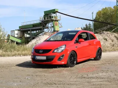 Gebraucht Opel Corsa OPC 150 PS (110 kW) 2011 Rot Kleinwagen