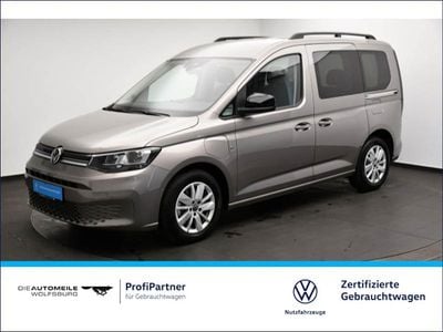 Używany VW Caddy Life 150 KM (110 kW) 2025 Beżowy Minivan