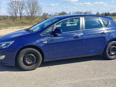 Gebraucht Opel Astra 87 PS (63 kW) 2010 Blau Limousine