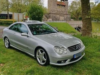 Silber Gebraucht 2002 Mercedes CLK500 AMG Coupé | 4.000 €