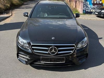 Usata Mercedes E300 AMG line 194 CV (142 kW) 2020 Nero Station wagon