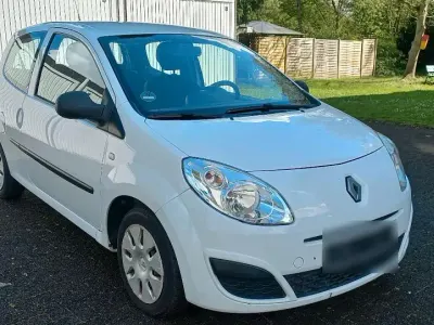 Usata Renault Twingo 75 CV (55 kW) 2009 Bianco Utilitaria