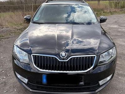 Gebraucht Skoda Octavia Ambition 150 PS (110 kW) 2017 Schwarz Kombi