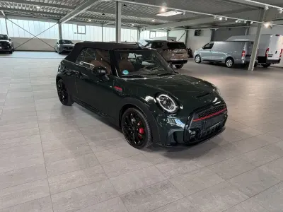 Gebraucht Mini John Cooper Works Cabriolet Classic 231 PS (169 kW) 2023 Grün Cabrio