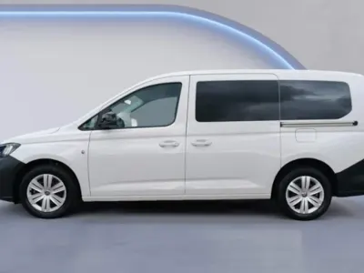 Gebraucht VW Caddy Maxi Basis 102 PS (75 kW) 2024 Van / Kleinbus