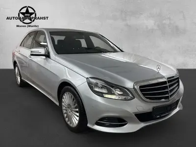 Gebraucht Mercedes E200 Elegance 136 PS (100 kW) 2014 Silber Limousine