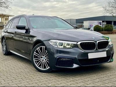 Grau Gebraucht 2018 BMW 530 M Sport Kombi | 27.750 € (Fairer Preis)