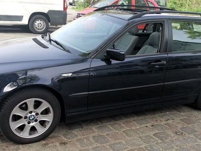 gebraucht BMW 318 i KLIMA SHZ PDC AHK TÜV TEMPOMAT SCHIEBEDACH AngemeldetTOP