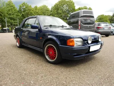 Gebraucht Ford Escort Cabriolet 102 PS (75 kW) 1990 Blau Cabrio