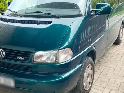 Gebraucht VW Multivan 102 PS (75 kW) 2000 Grün Van / Kleinbus