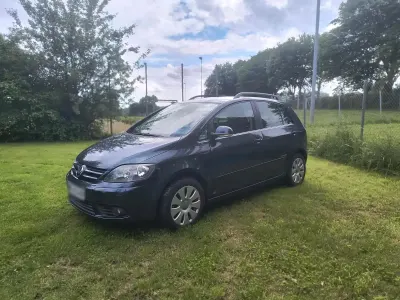 Gebraucht VW Golf V 105 PS (77 kW) 2008 Blau Kleinwagen