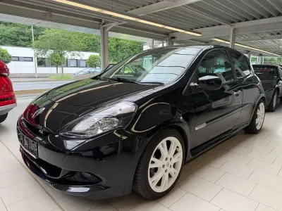 Gebraucht Renault Clio IV R.S. 201 PS (147 kW) 2012 Schwarz Limousine