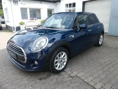Gebraucht Mini ONE 102 PS (75 kW) 2018 Blau Kleinwagen
