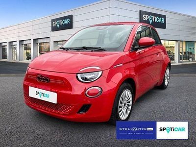 Gebraucht Fiat 500e Red 86 kW (118 PS) 2023 Rot Kleinwagen