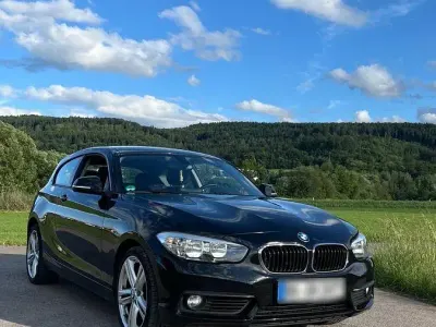 Gebraucht BMW 118 Advantage 136 PS (100 kW) 2016 Schwarz Kleinwagen