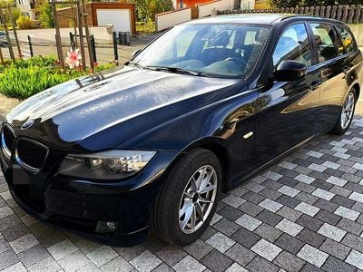 Begagnad BMW 320 Exclusive 184 HK (135 kW) 2010 Svart Kombi