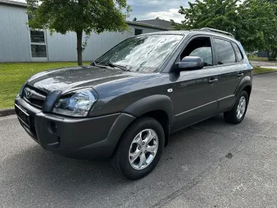 Gebraucht Hyundai Tucson GLS 141 PS (103 kW) 2009 Grau SUV